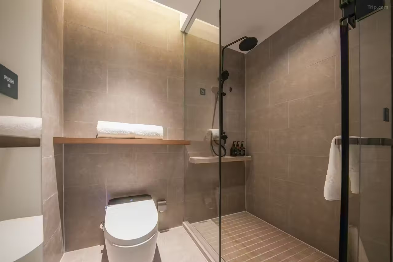 Atour Hotel Shanghai Jing'an Xizang Road Metro Station 22/22