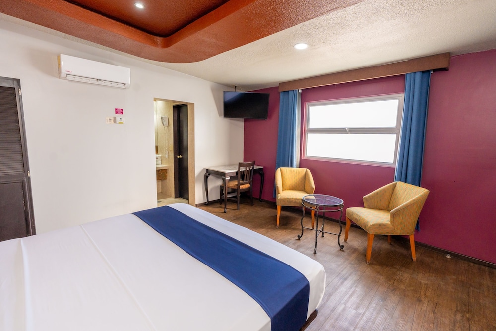 CAPITAL O Hotel Rose, Ensenada 10/48