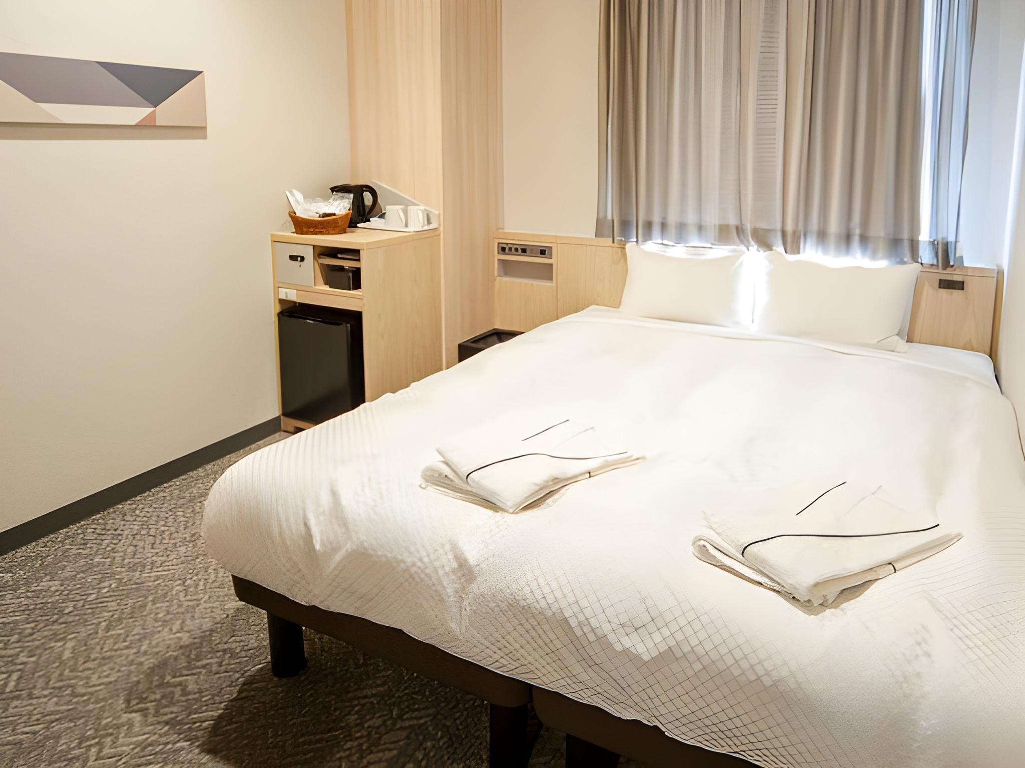 Room, Double Bed
