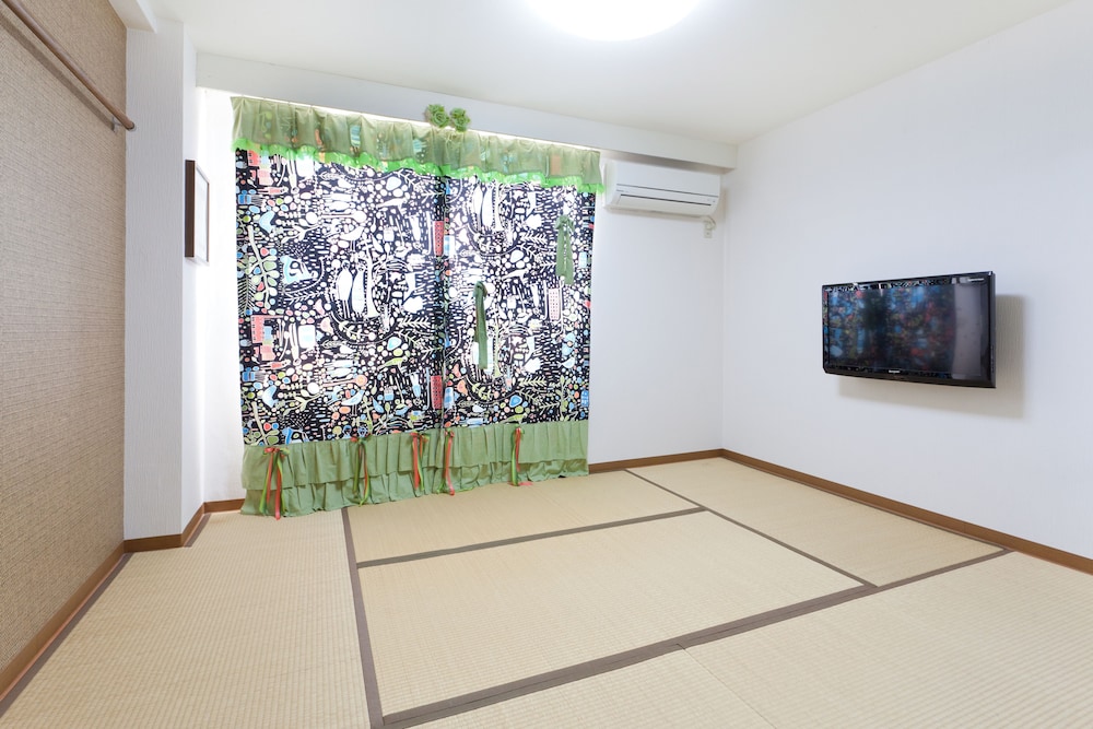 Hotel Hanabi 6/43