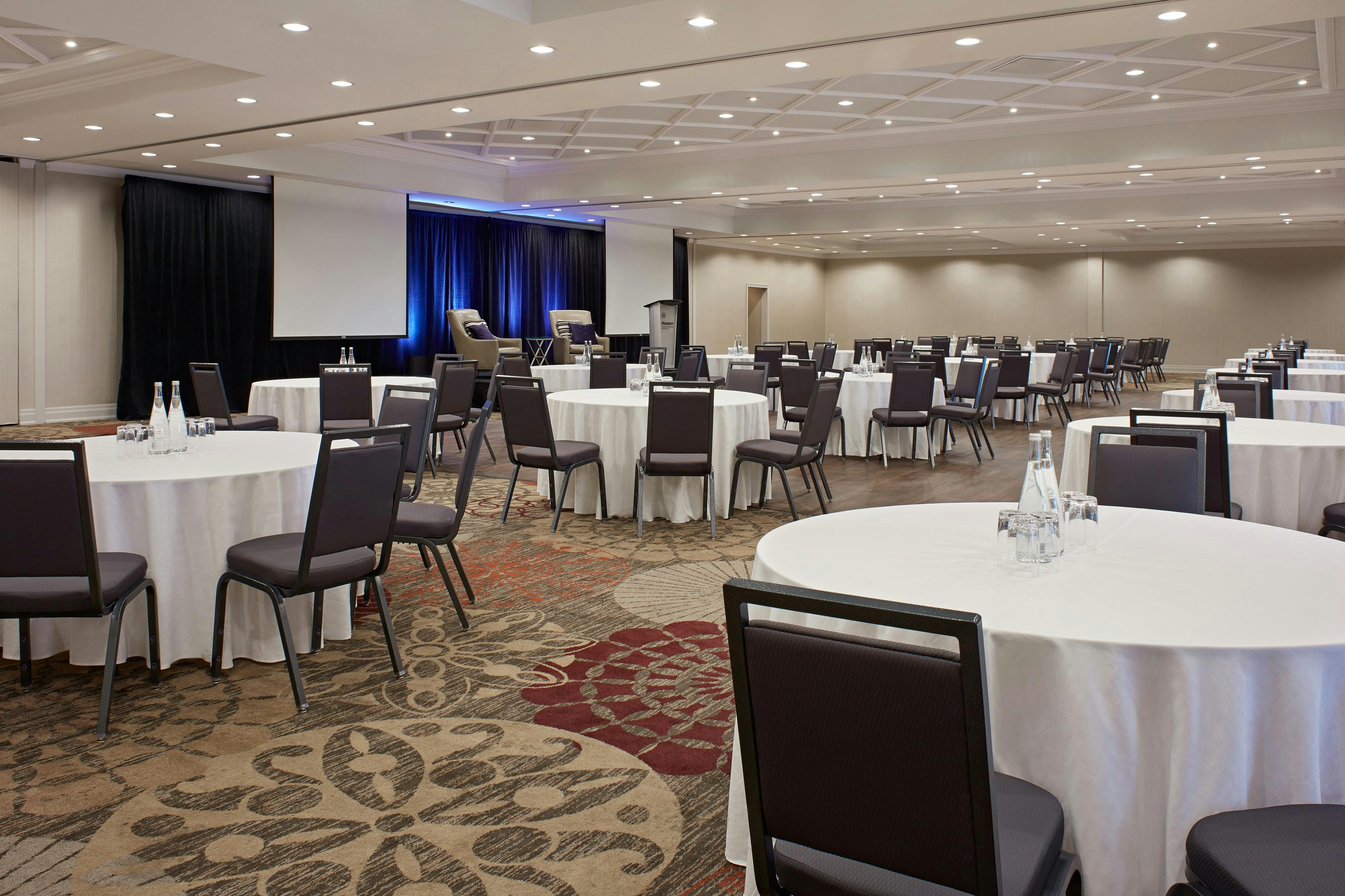Sheraton Parkway Toronto North Hotel Suites 38/46