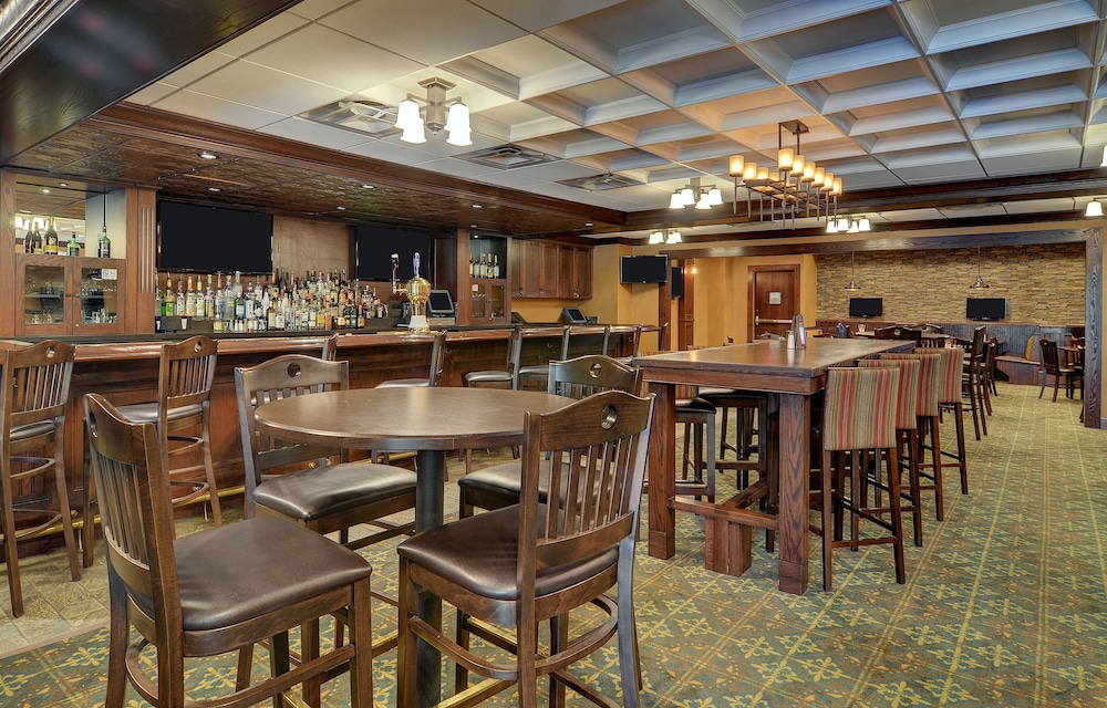 Holiday Inn National Airport/Crystal City 46/70