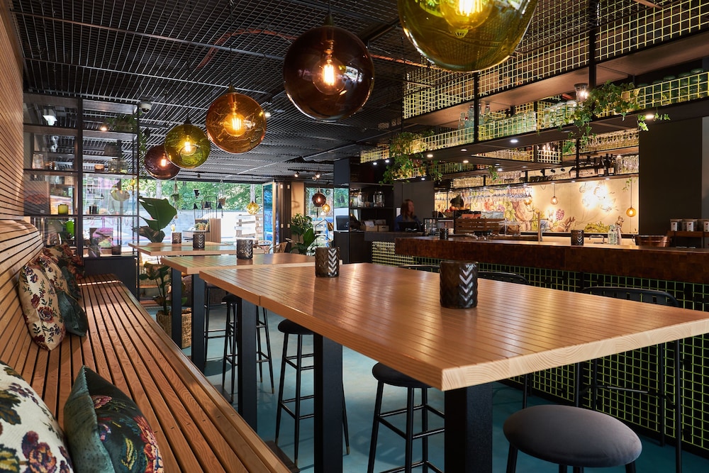 Cocoon Sendlinger Tor 37/50