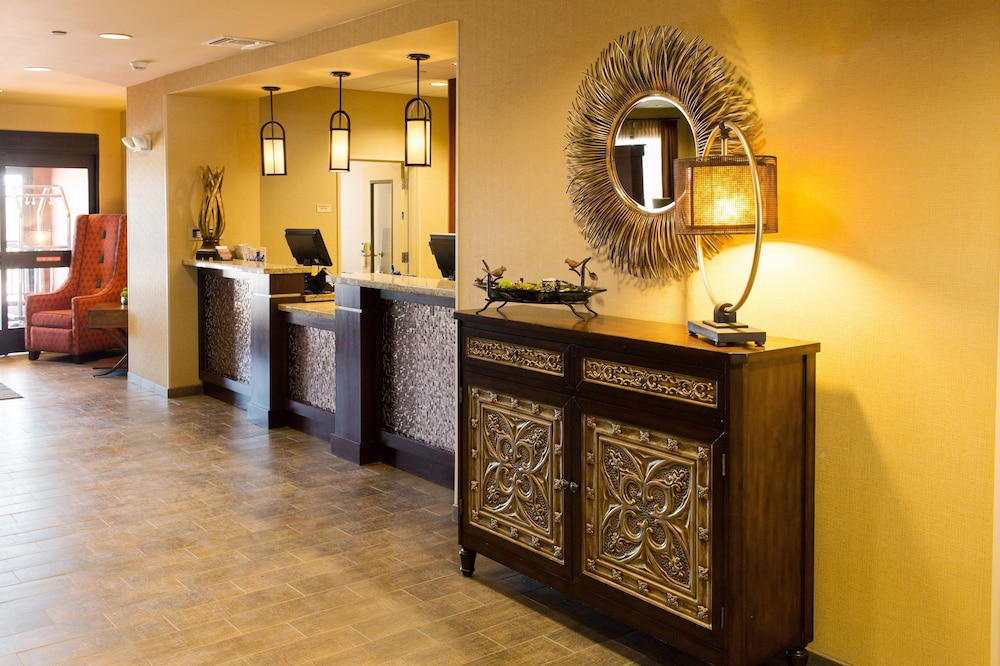 Little Missouri Inn and Suites New Town 6/32