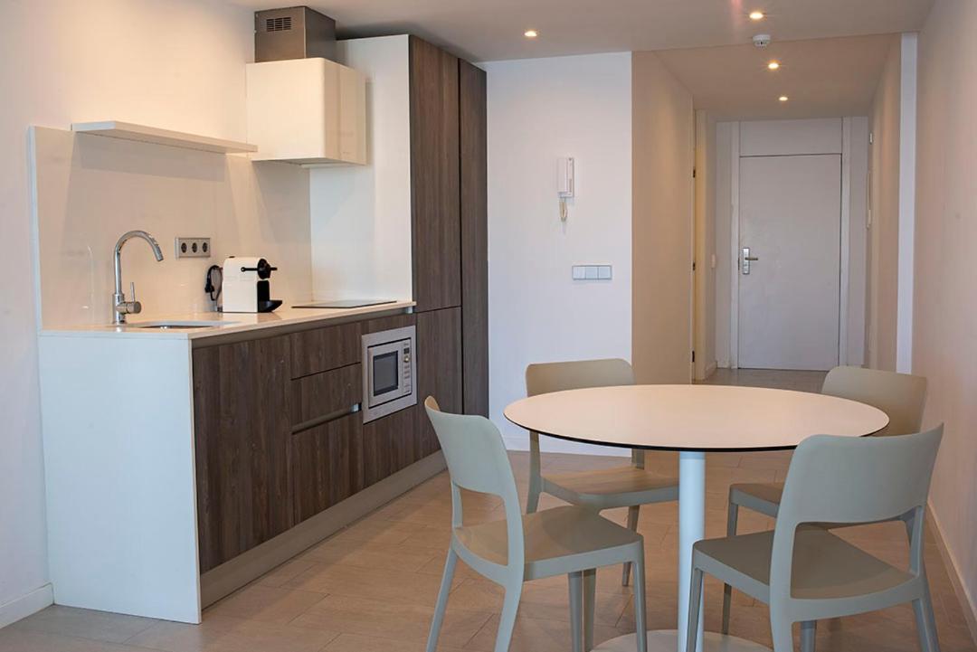 Apartamentos B-Llobet Sun & Confort 37/50