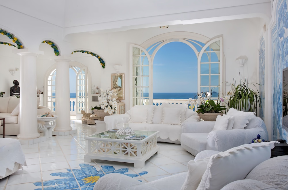 Villa Boheme Exclusive Luxury Suites 32/50