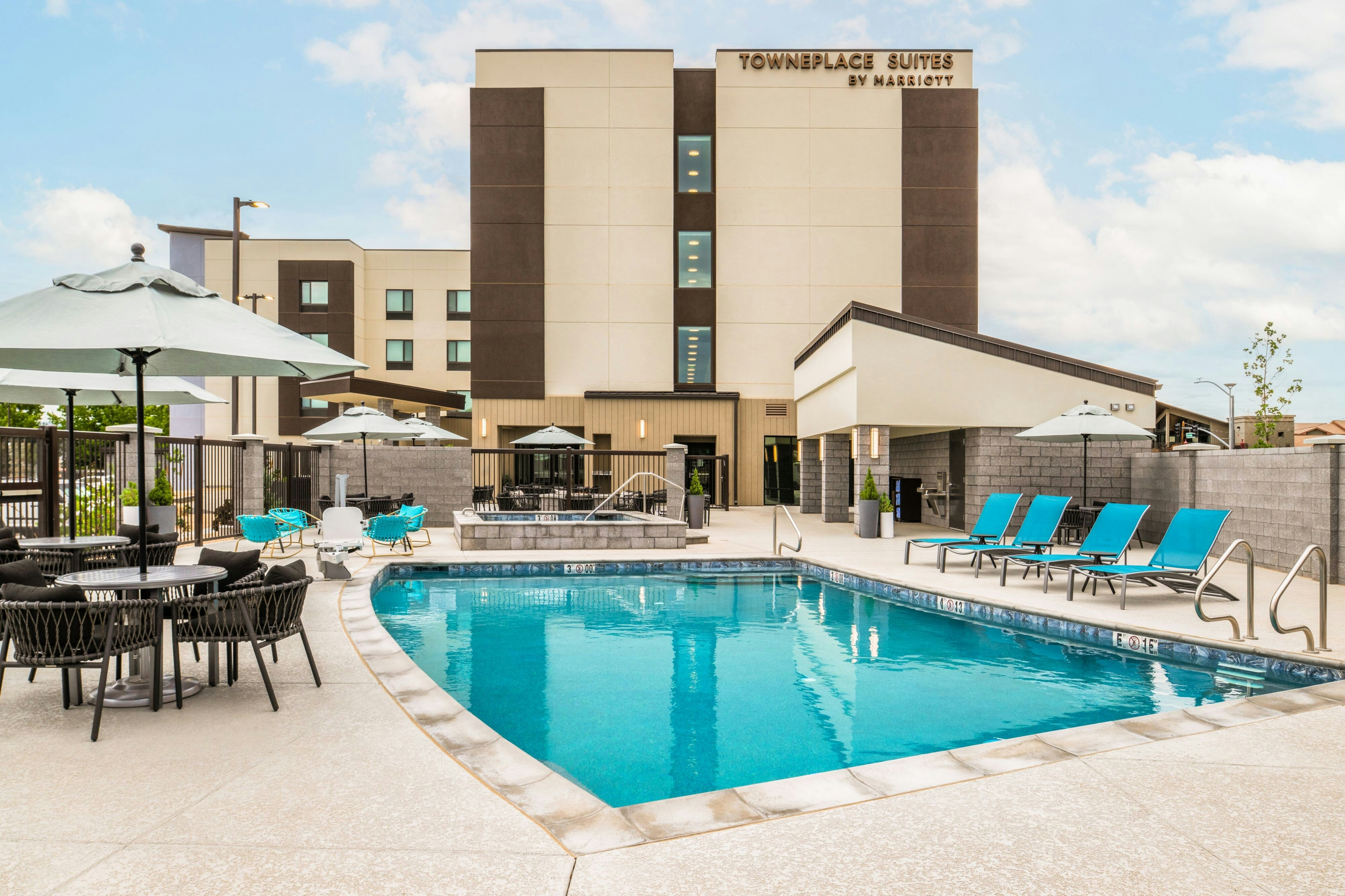 TownePlace Suites by Marriott Prescott Valley 1/2