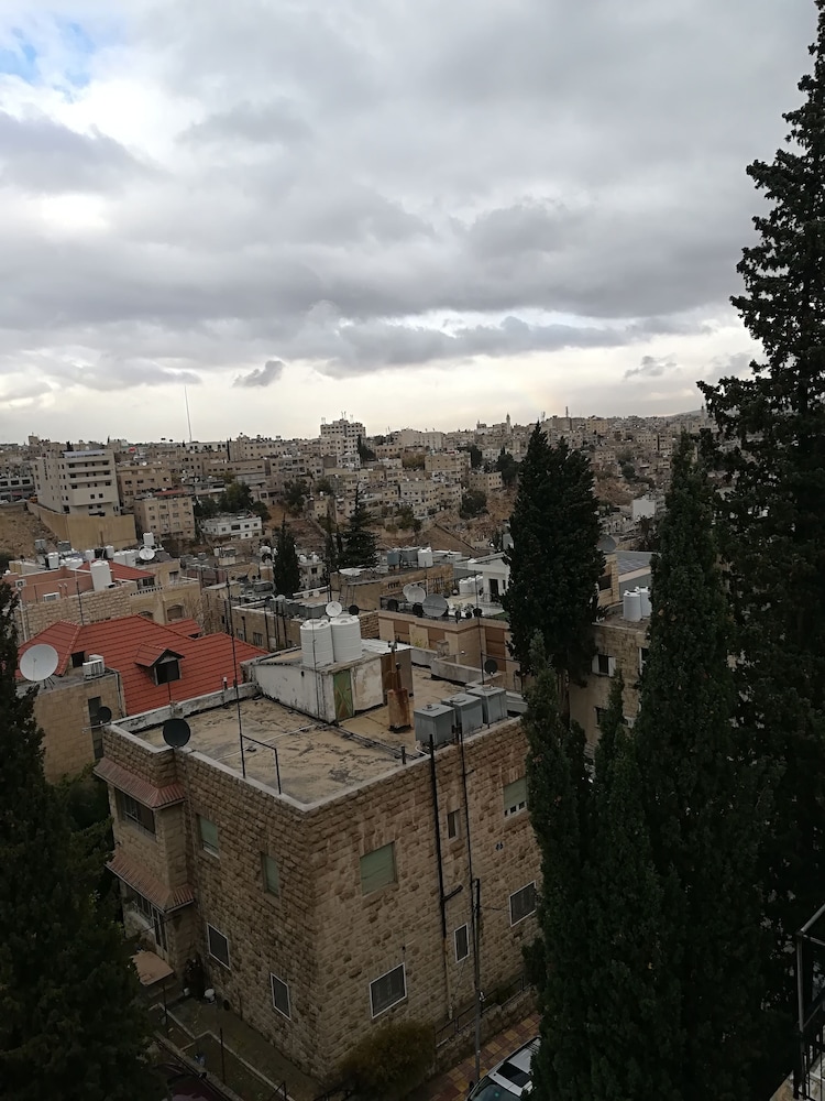 Shams al weibdeh hotel apartment 39/46