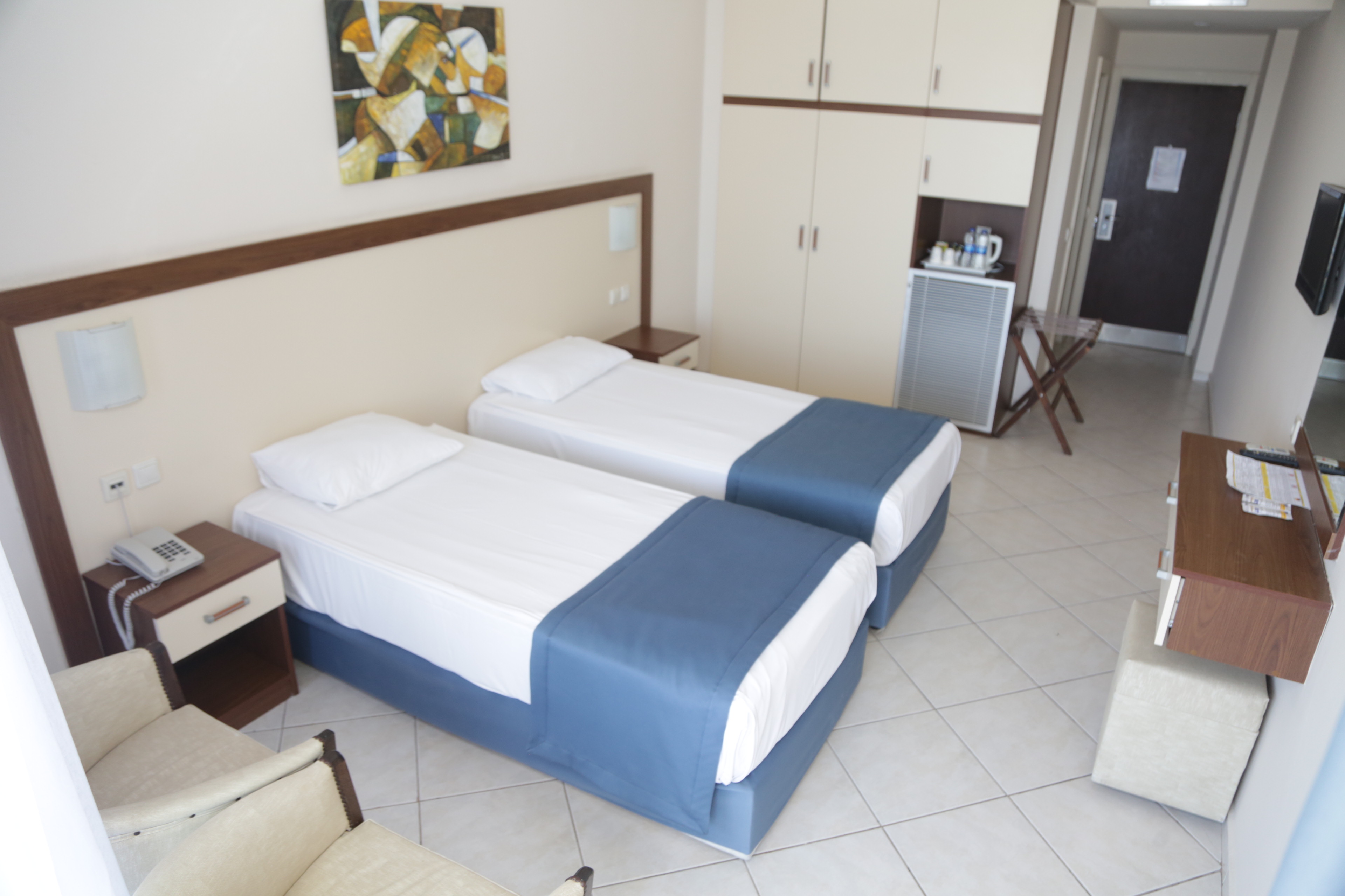 Comfort, Single, Land View