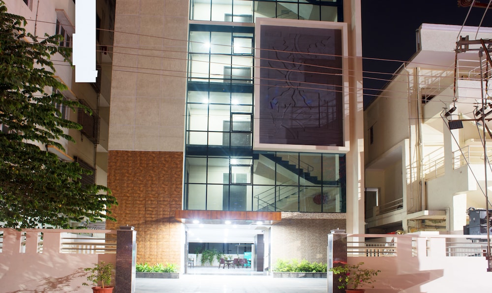 Treebo Celeste Vizag 2/25