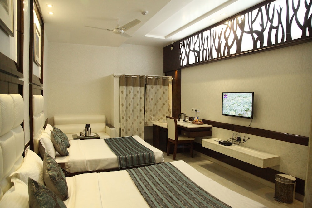 Hotel Emerald 21/52