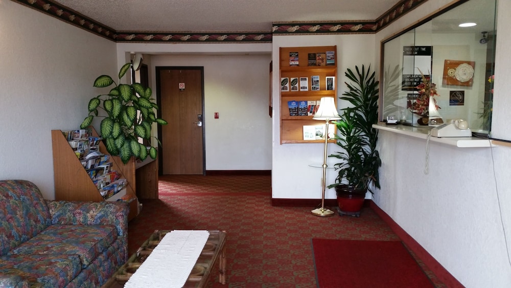 Corning Inn 9/48