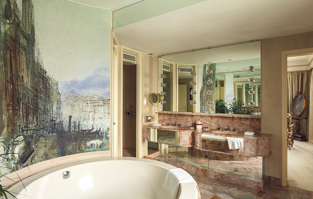 San Giorgio, Suite, King and Twin Beds، Cipriani A Belmond Hotel Venice 6/8