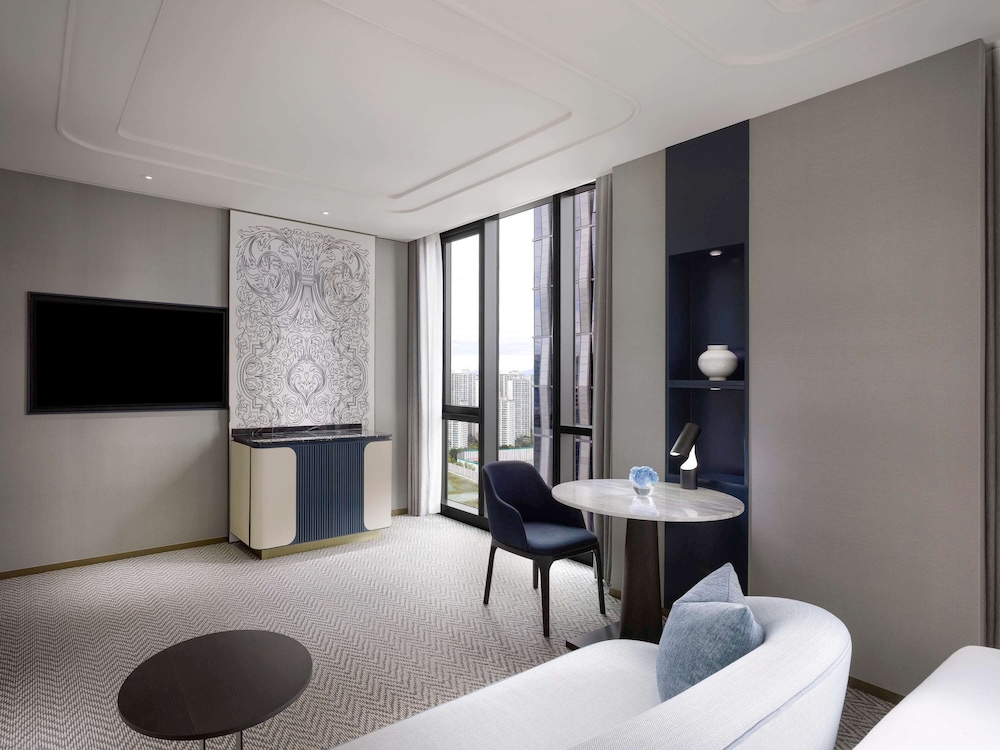 Sofitel Ambassador Seoul Hotel and Serviced Residences 23/71