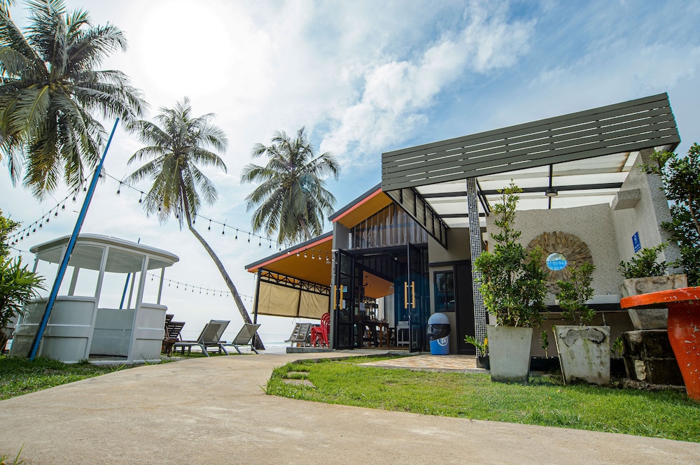 Talay Sai Hotel At Thung Wua Laen 69/76