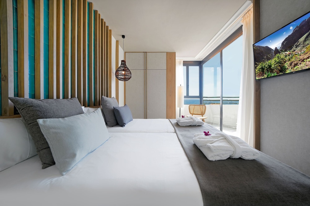 HOVIMA Suites Costa Adeje 22/64