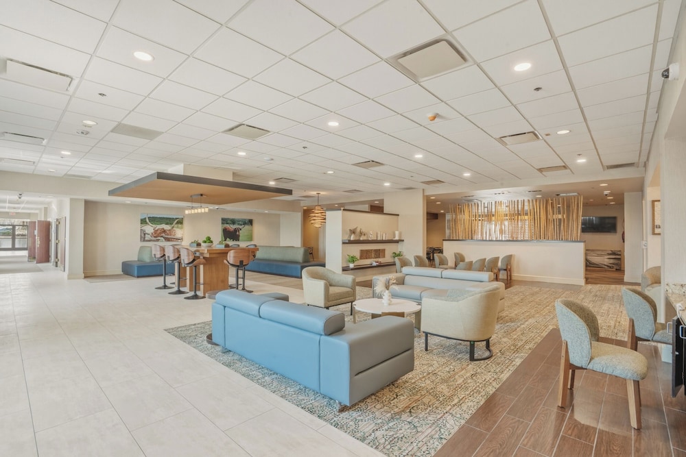 Holiday Inn Dallas Dfw Airport Area West 28/50