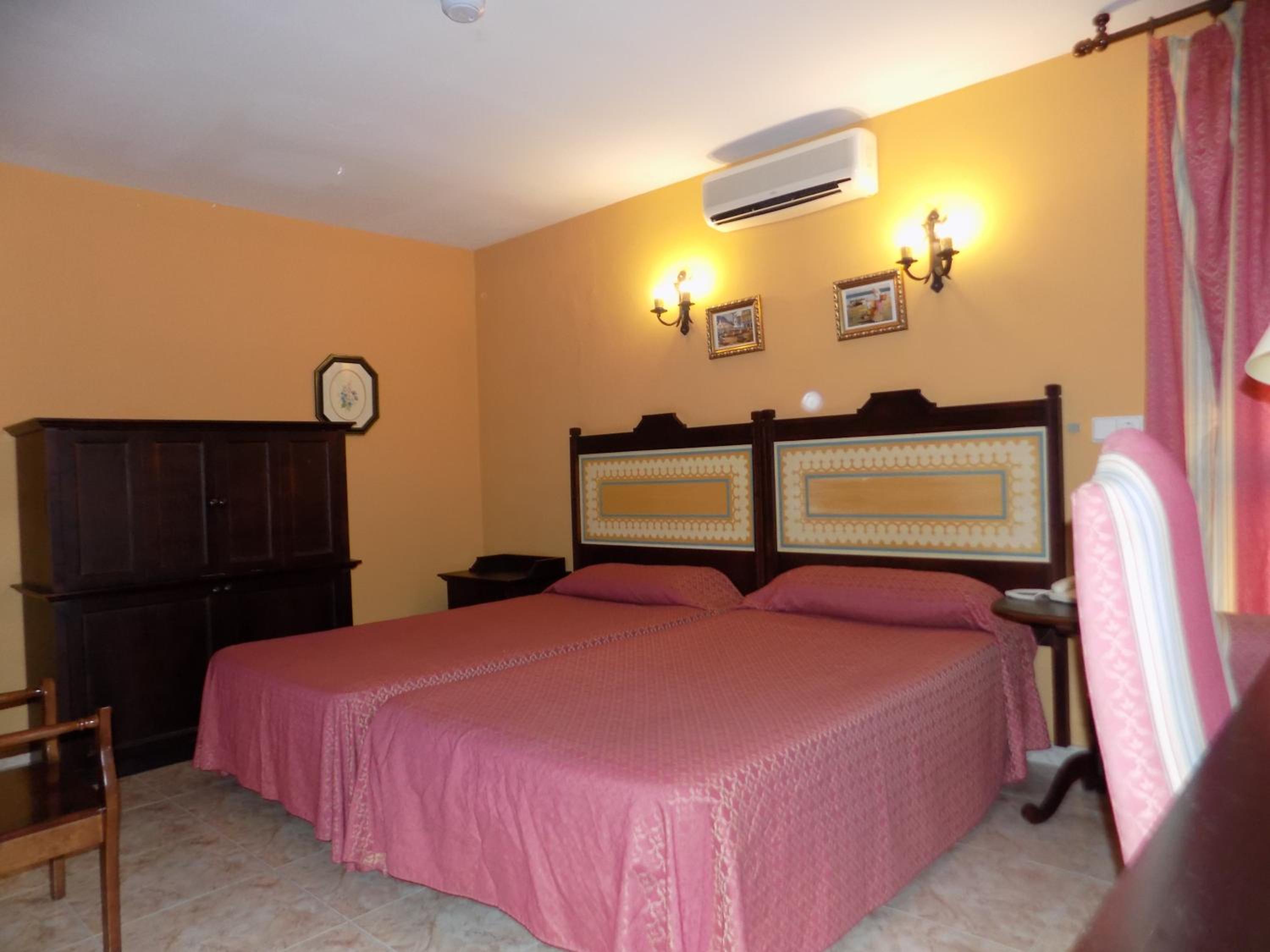 غرفة بسرير مزدوج أو سريرين منفصلين، Hotel La Barca 5/10