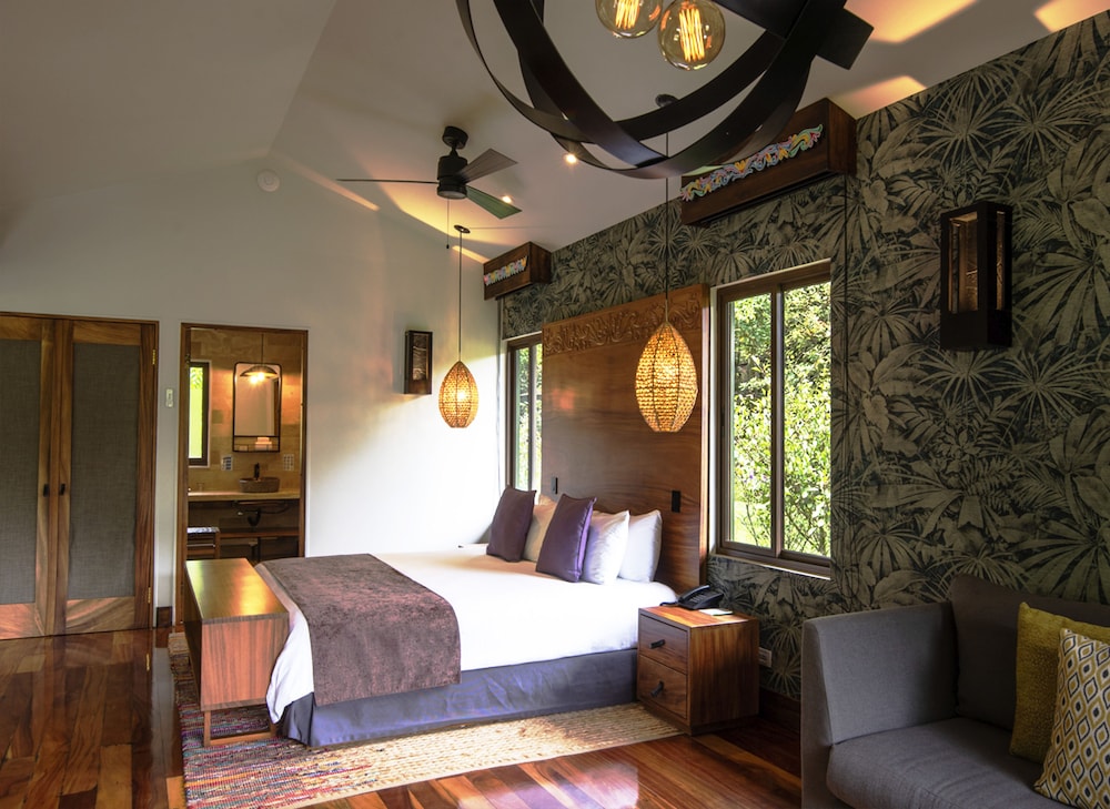 El Silencio Lodge and Spa 11/58