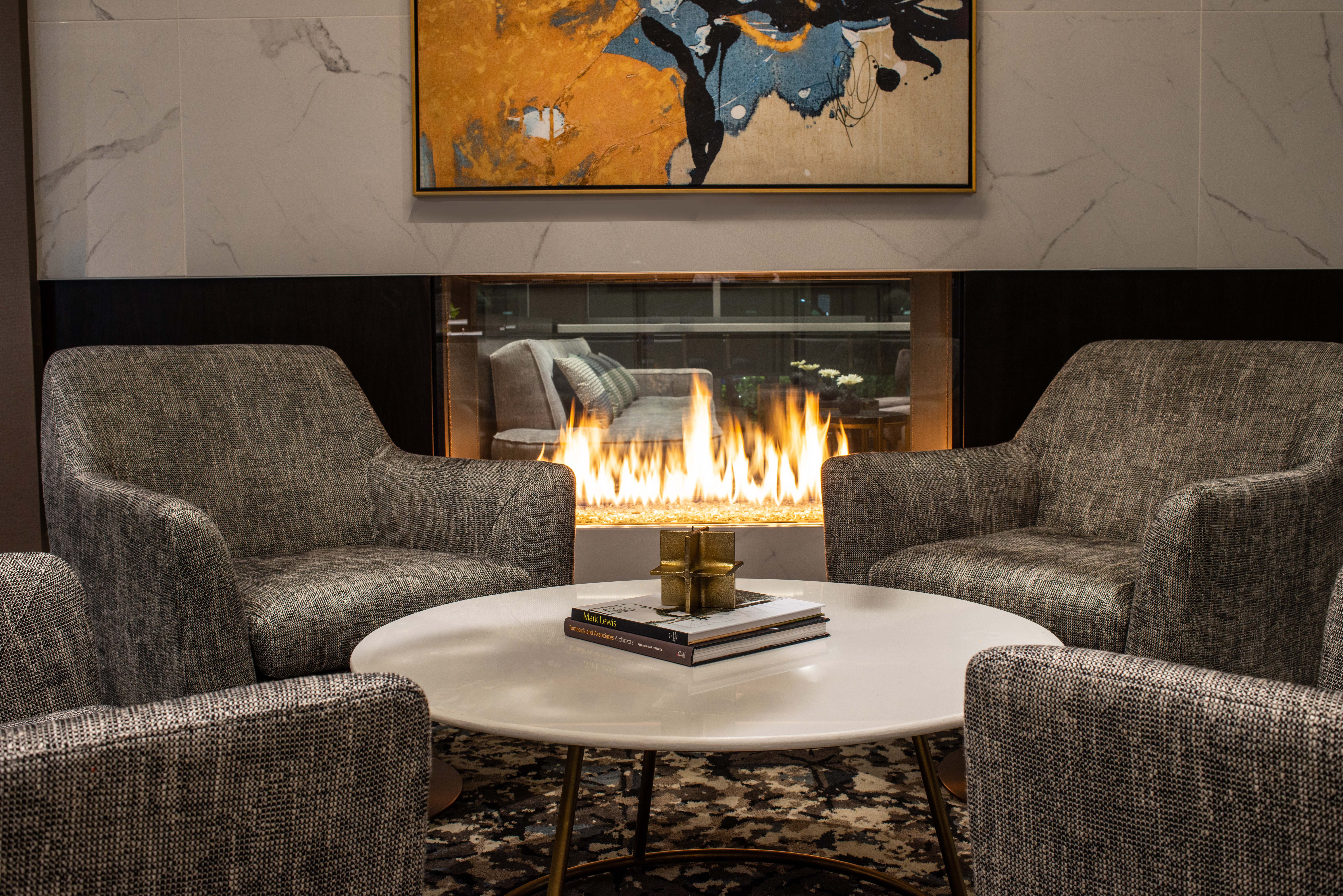 HOLIDAY INN BOSTON LOGAN AIRPORT - CHELSEA 32/64