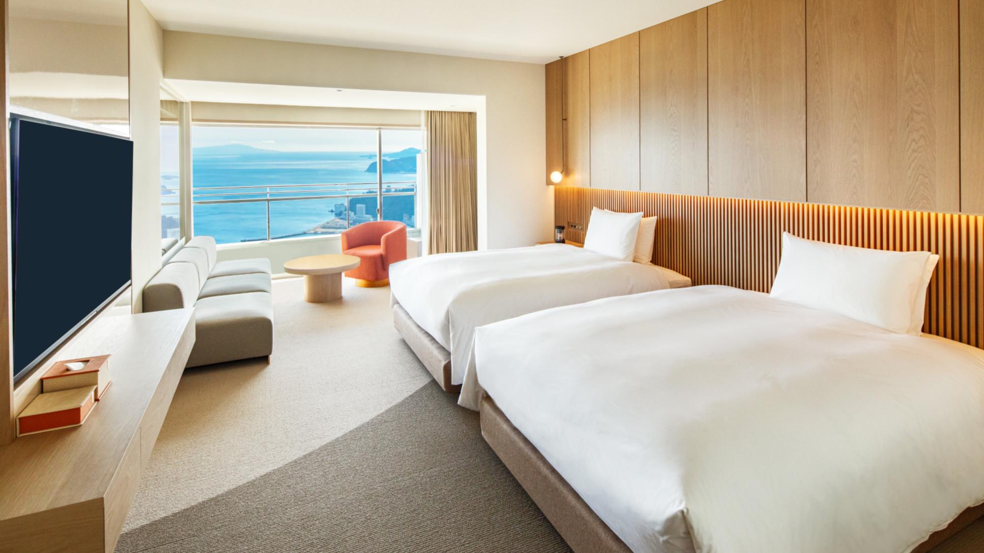 Hollywood, Standard, Twin Beds, Mountain View, Ocean View, Night View