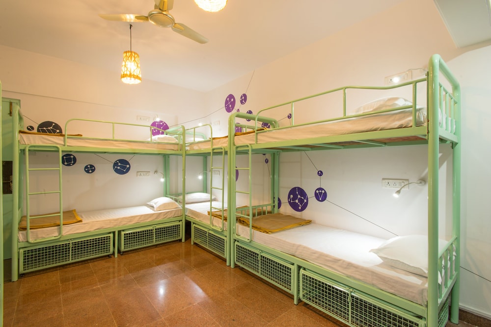 Hostel Mantra 18/45