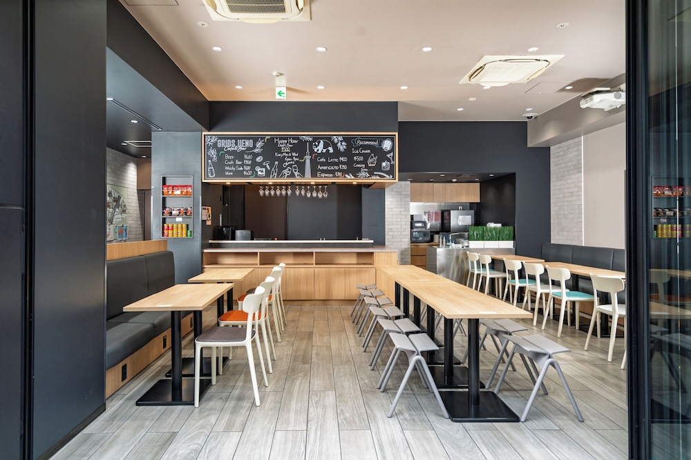 Grids Tokyo Ueno Hotel & Hostel 42/49