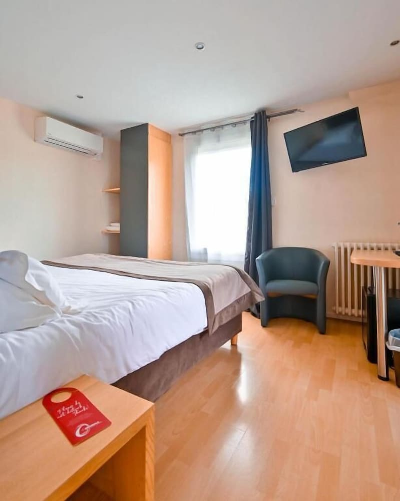 Hotel the Originals Du Pont Roupt Mende 14/66