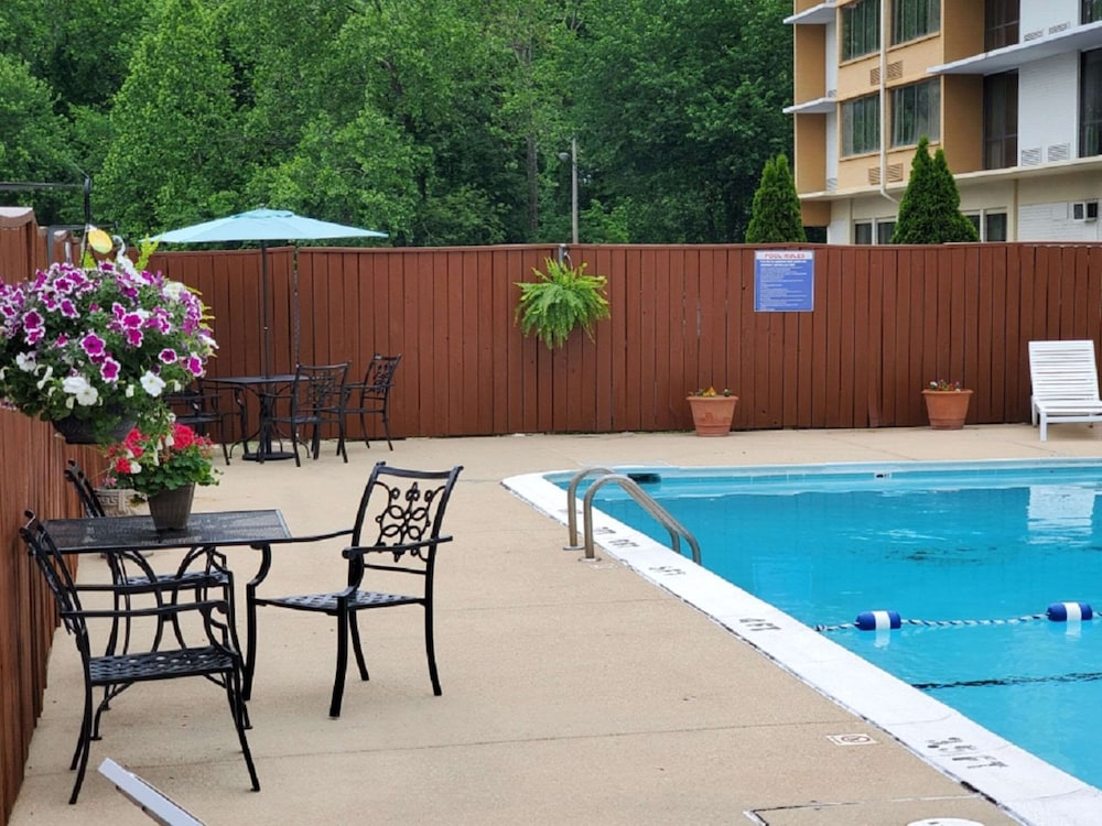 Best Western Plus Laurel 38/51