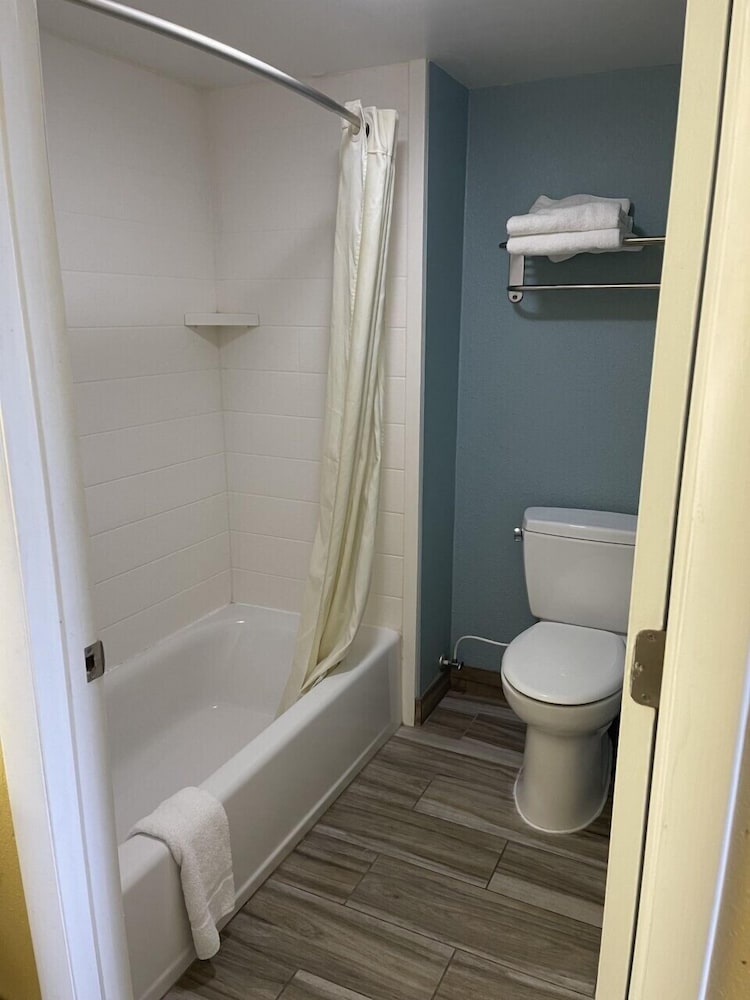 Super 8 By Wyndham Jessup/Baltimore Area 22/24