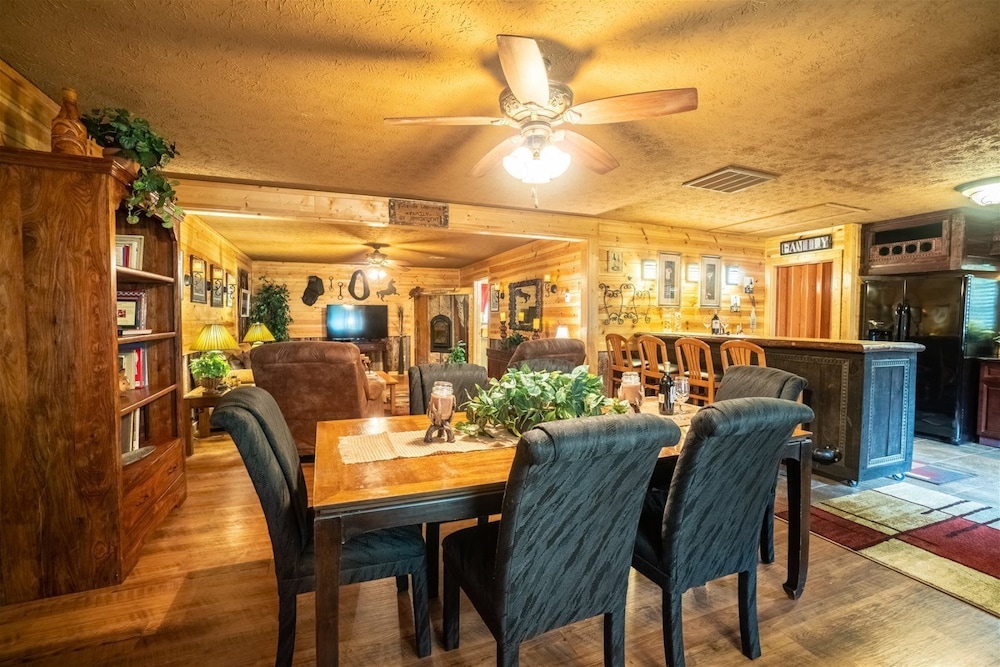 Nacoochee Valley Rentals 31/50