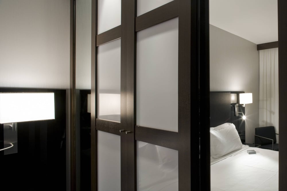 AC Hotel Brescia by Marriott 9/27