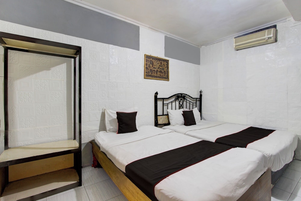 Hotel O Near Tugu Yogyakarta 1 formerly Crown Residence 16/31