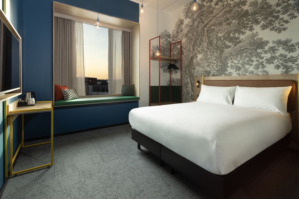 IBIS STYLES COPENHAGEN ORESTAD 11/45