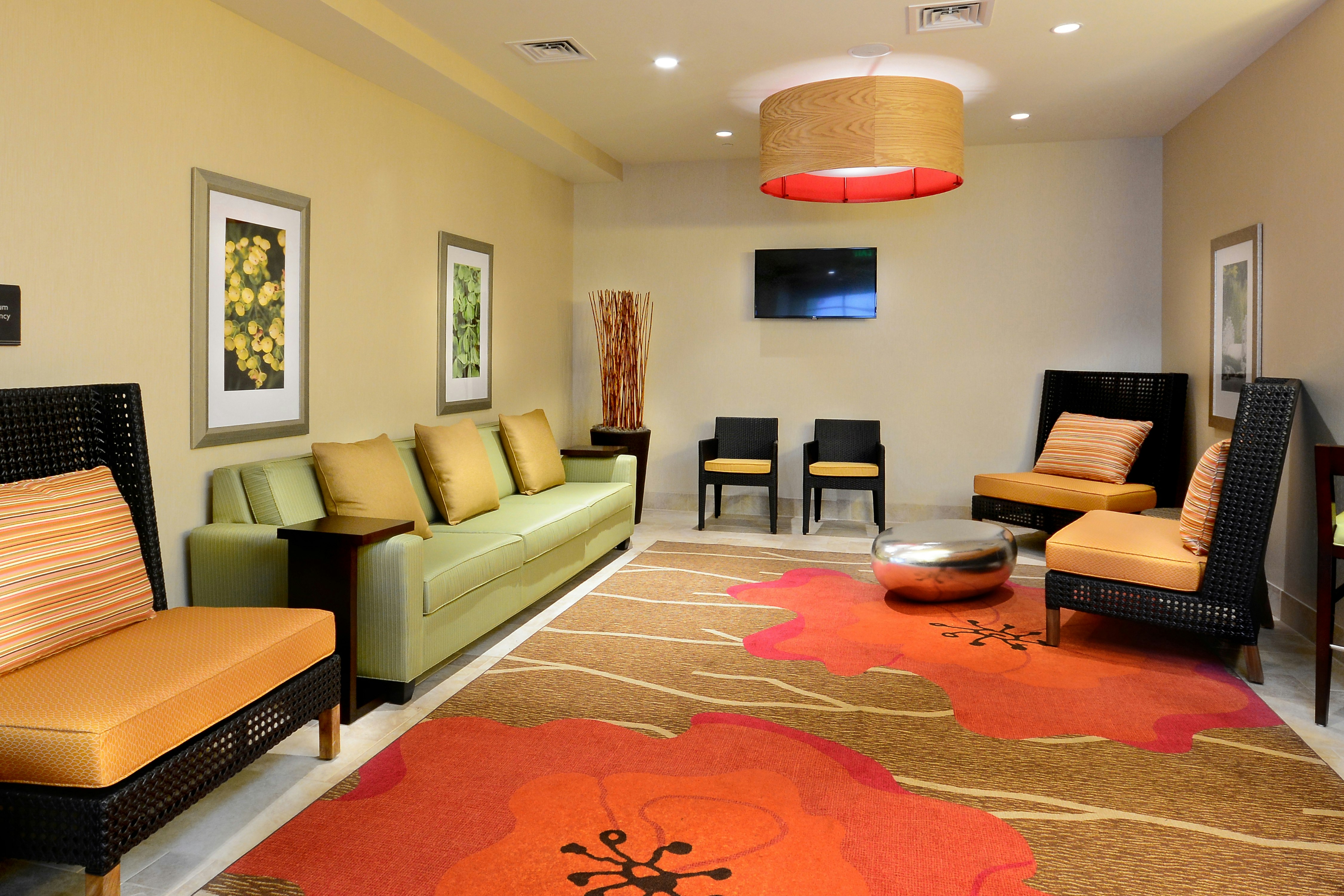 Hilton Garden Inn Greensboro Airport 25/50