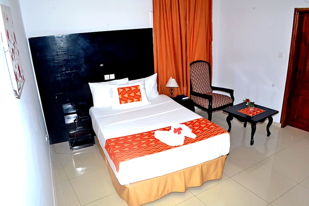 Hotel Bkbg 8/45