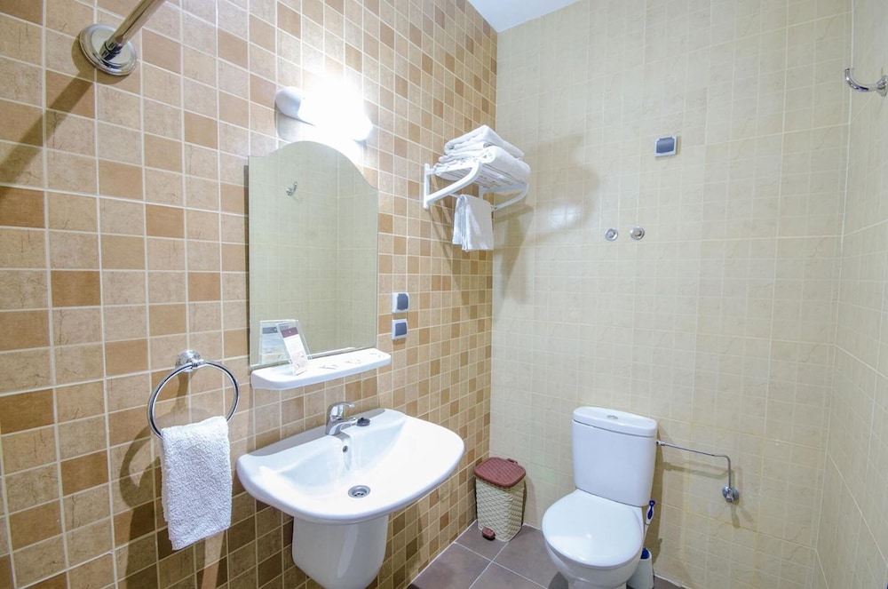 Hotel Inou 46/50