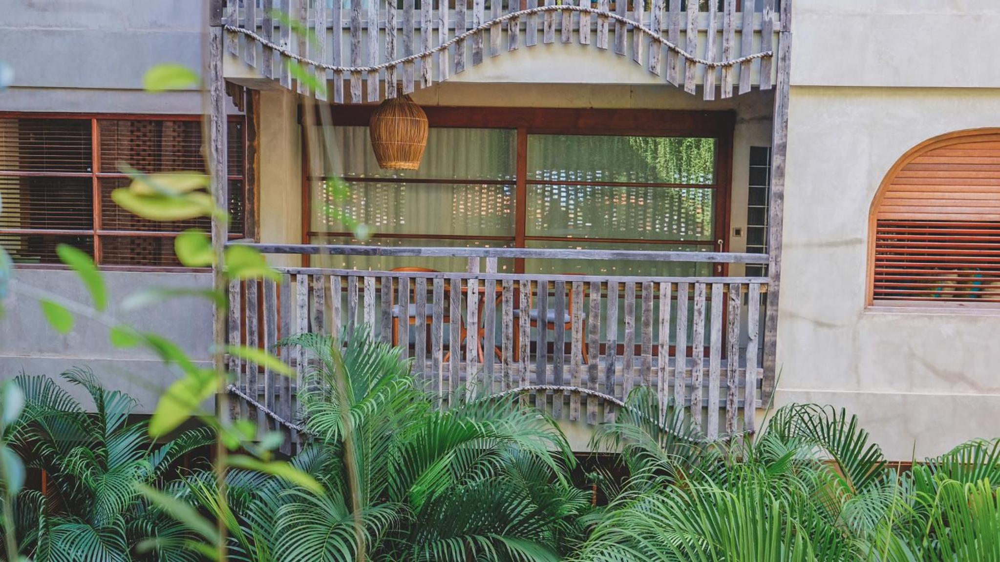 Amnaya Resort Nusa Dua 5/50