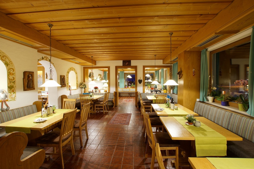 Hotel Waldmann 35/50