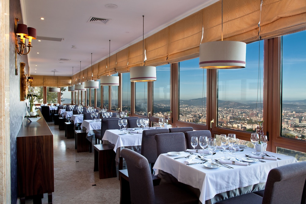 Do Elevador Hotel 44/57