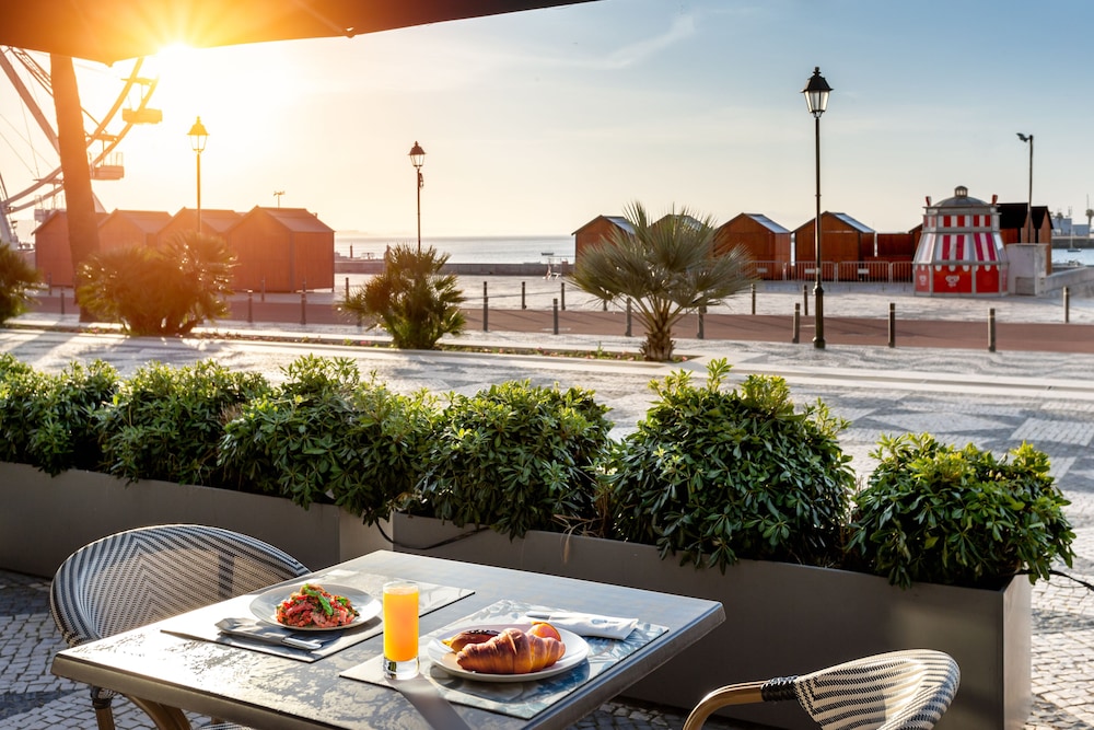 Hotel Baia 32/48