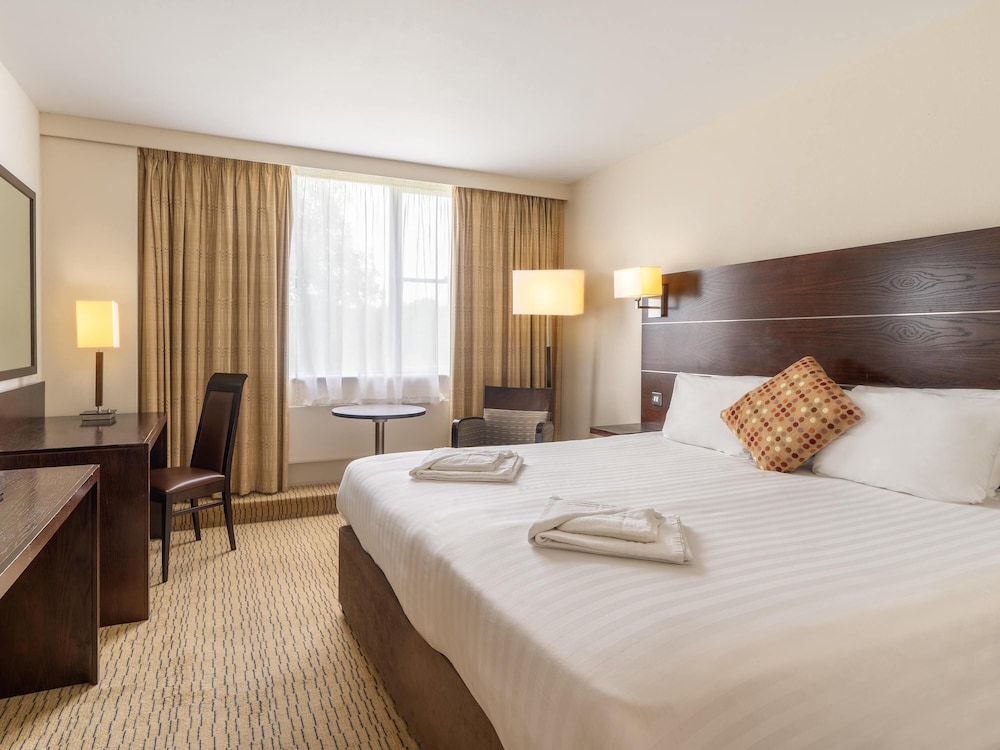 Mercure Maidstone Great Danes Hotel 26/75