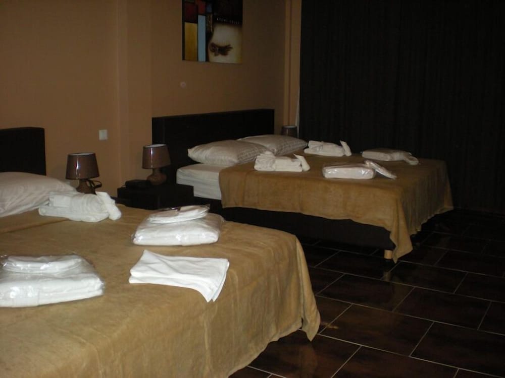 Sheva Hotel 6/28