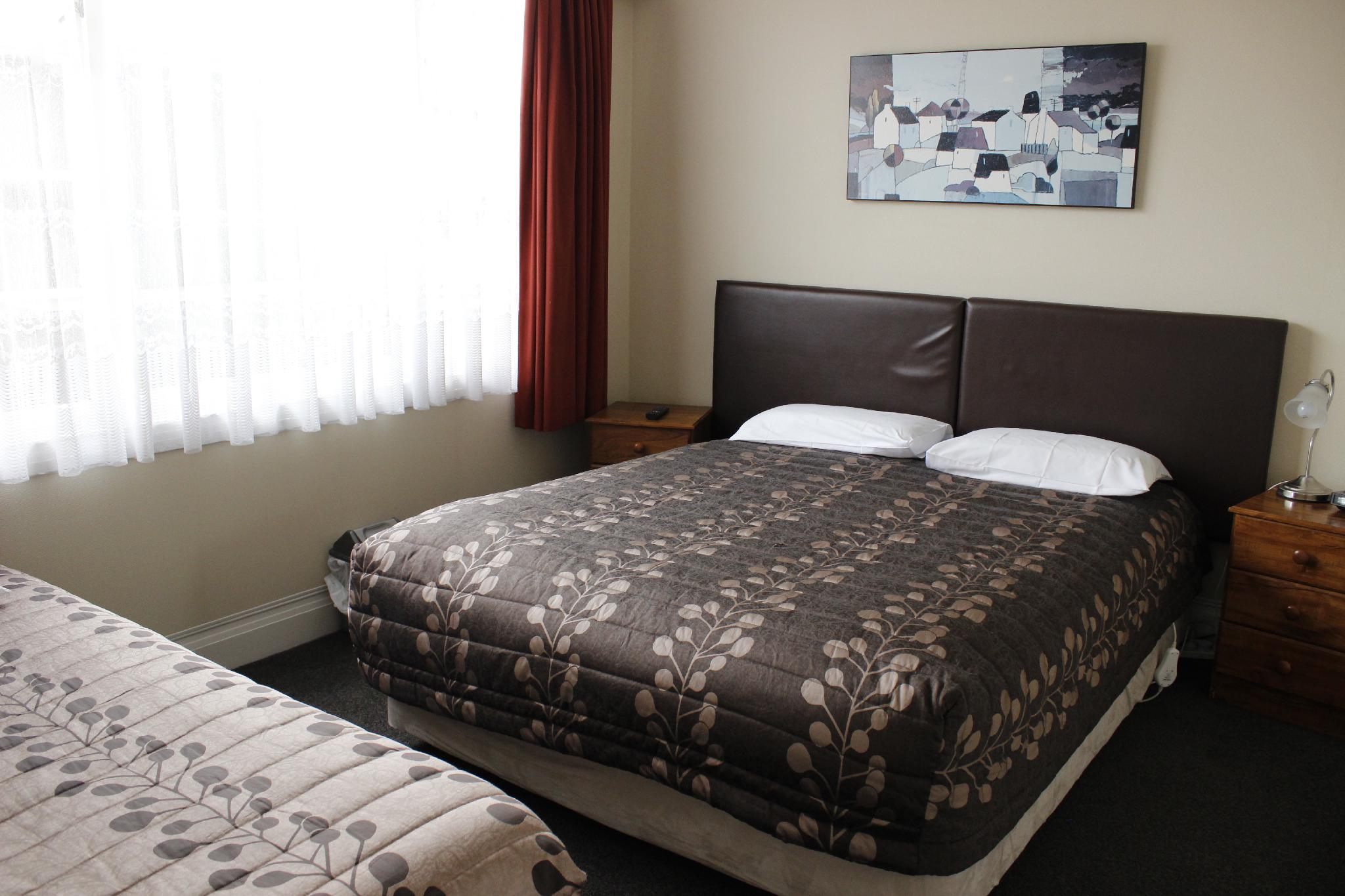 1 Bedroom, Executive