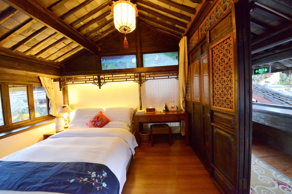 Lijiang Shuhe Youyiju Private Club 8/50
