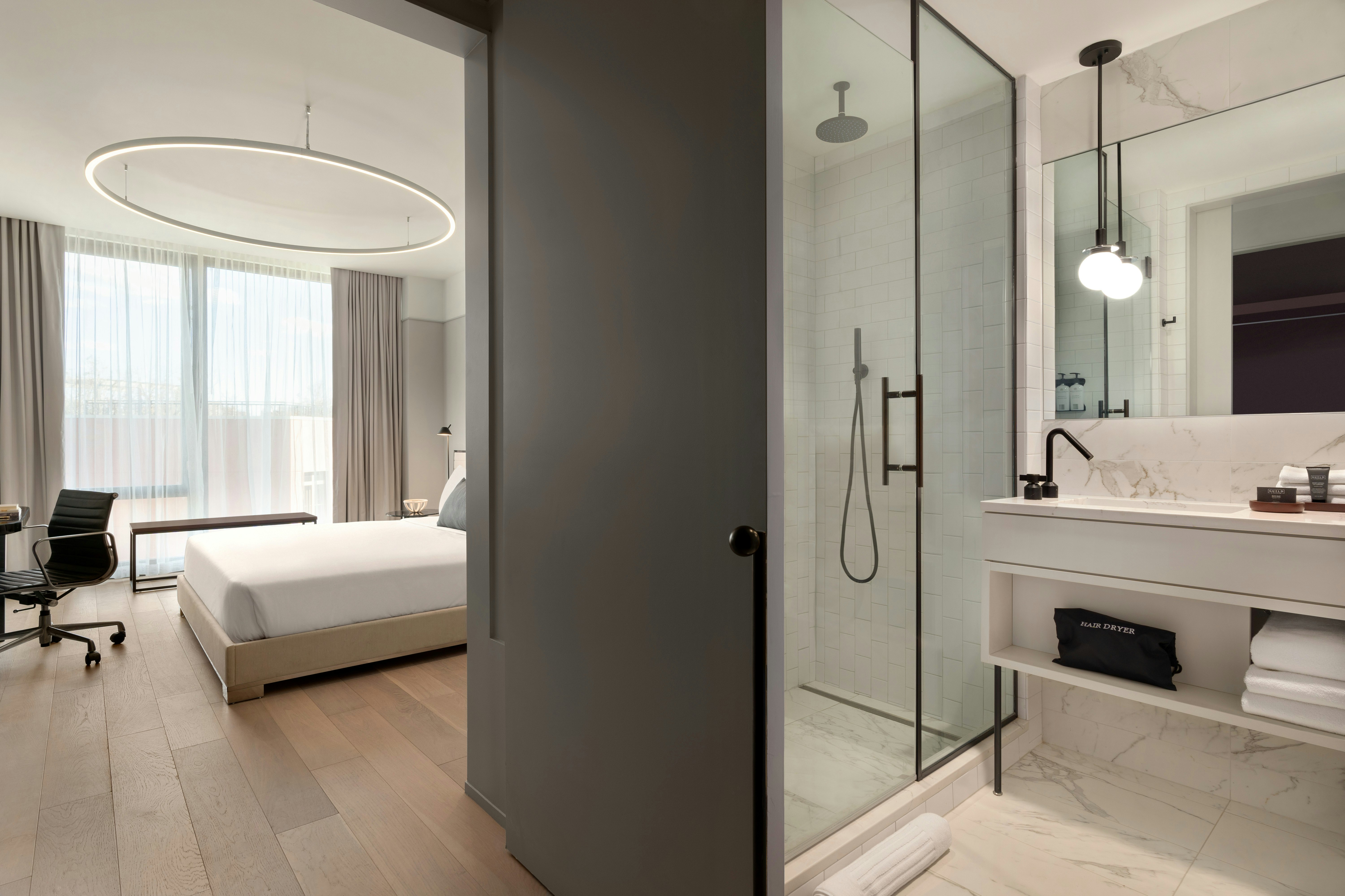 غرفة قياسية بسرير كوين، Hotel Indigo Williamsburg - Brooklyn 3/3