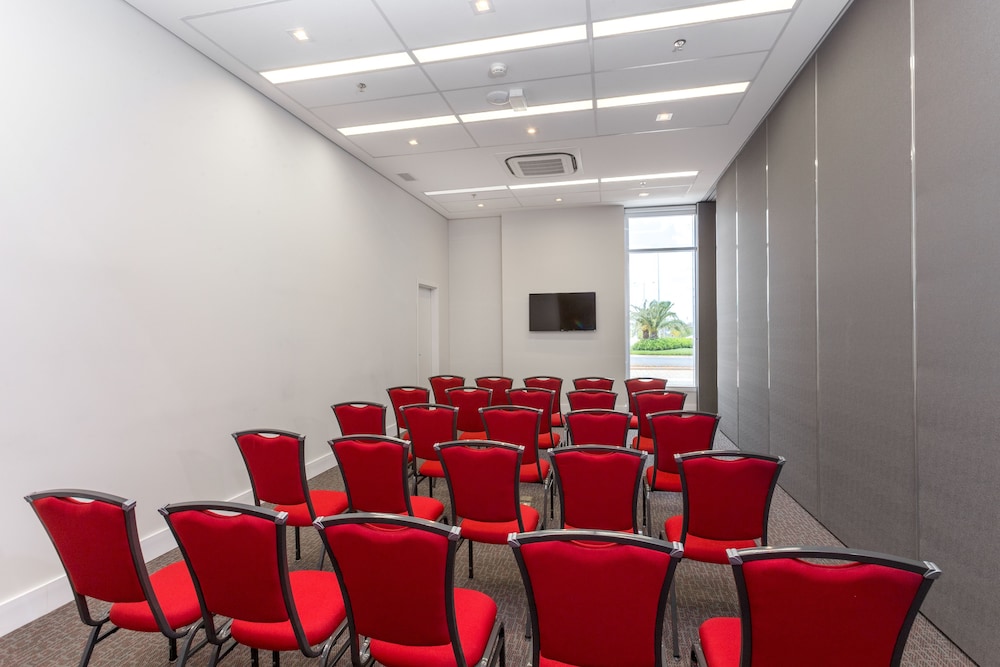 Ramada by Wyndham Campinas Viracopos 56/60