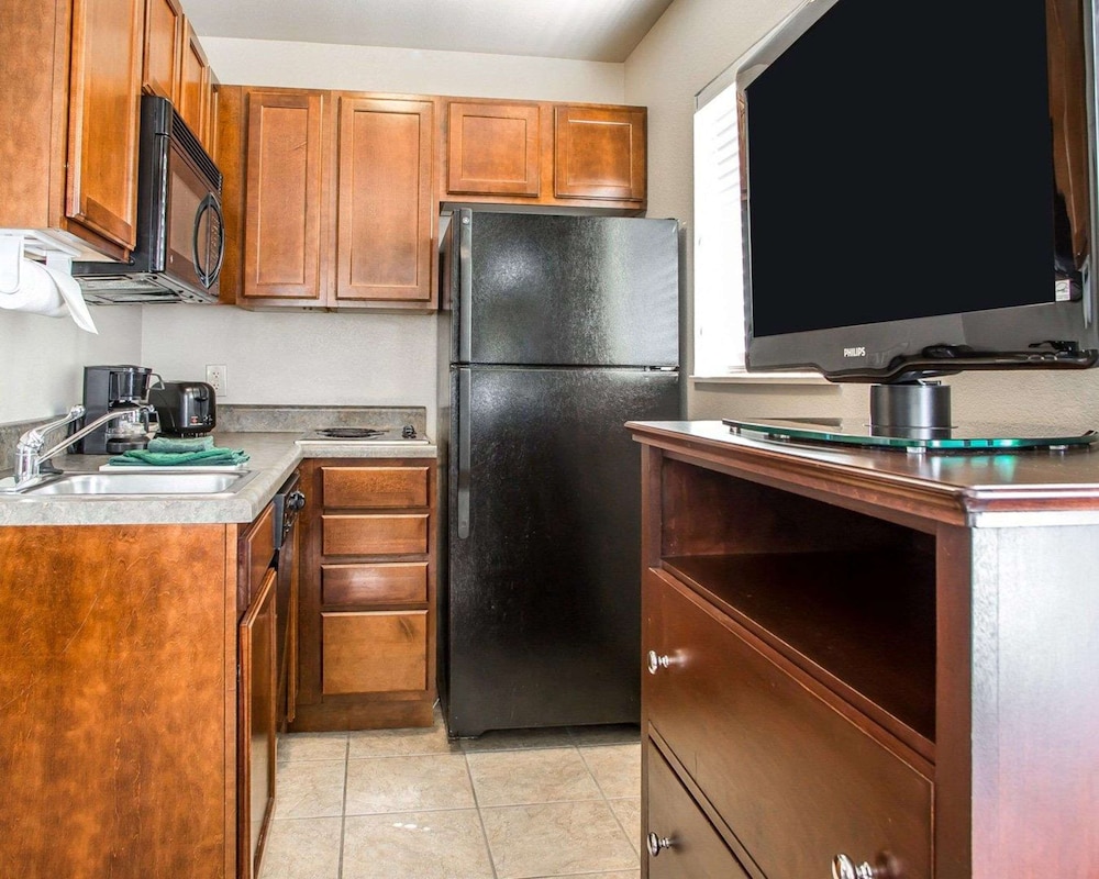 MainStay Suites St. Robert - Fort Leonard Wood 52/61