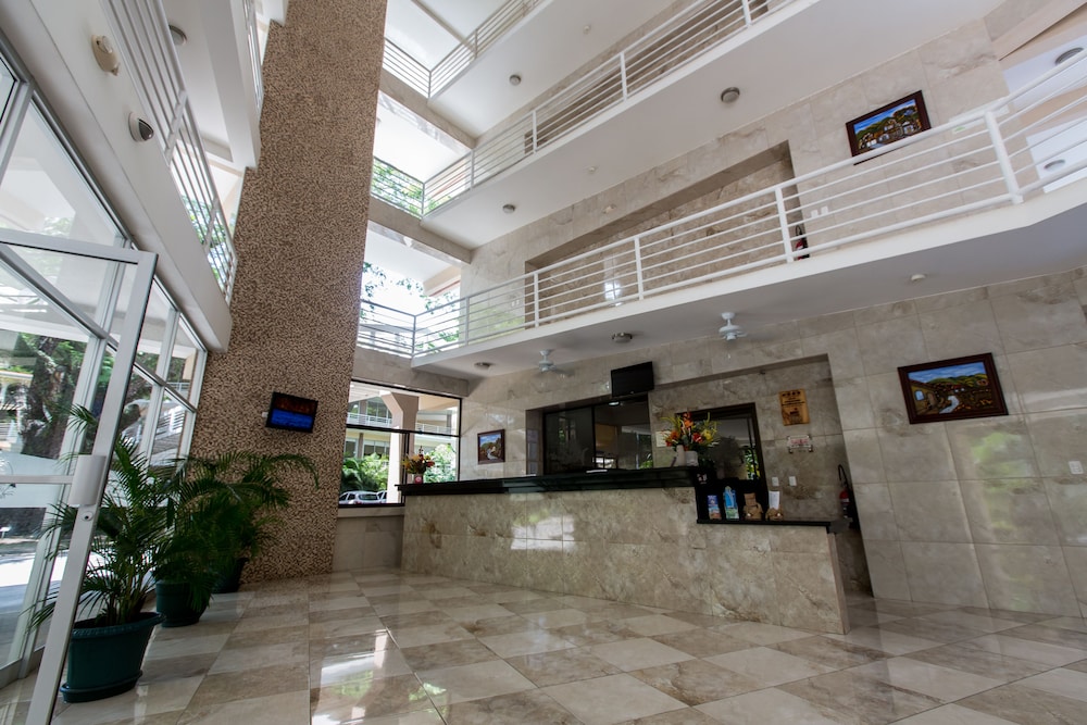 Hotel Arenas Punta Leona 10/66