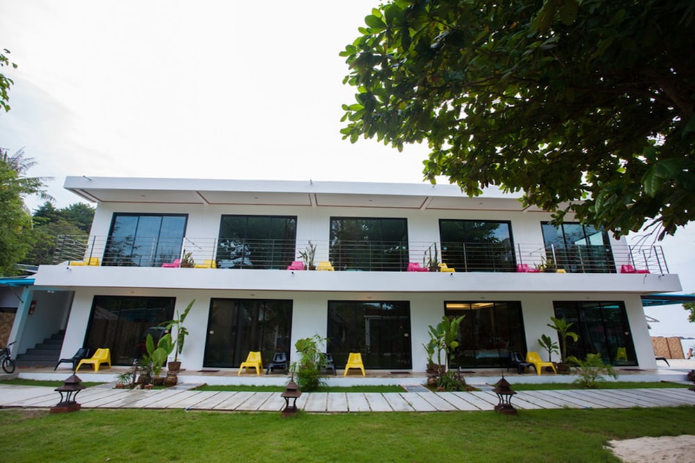 Paradise Resort Phi Phi 2/71